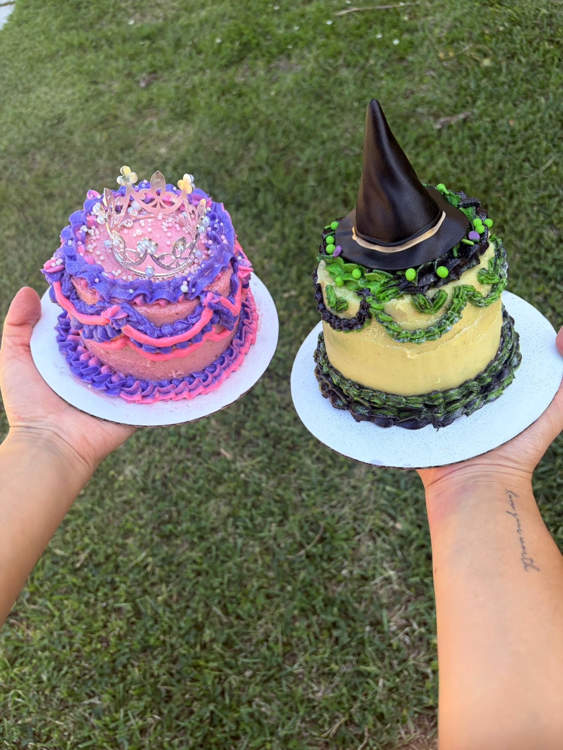 Themed miniature celebration cakes
